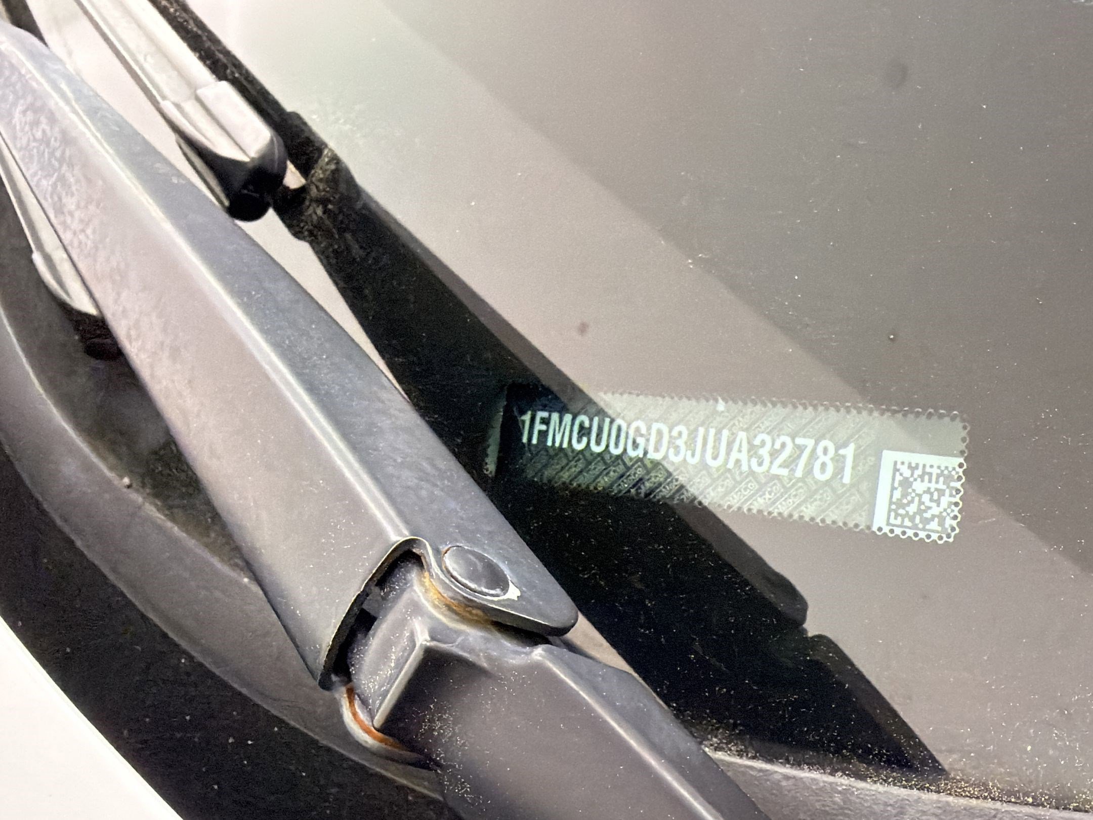 Used 2018 Ford Escape SE FWD image 20