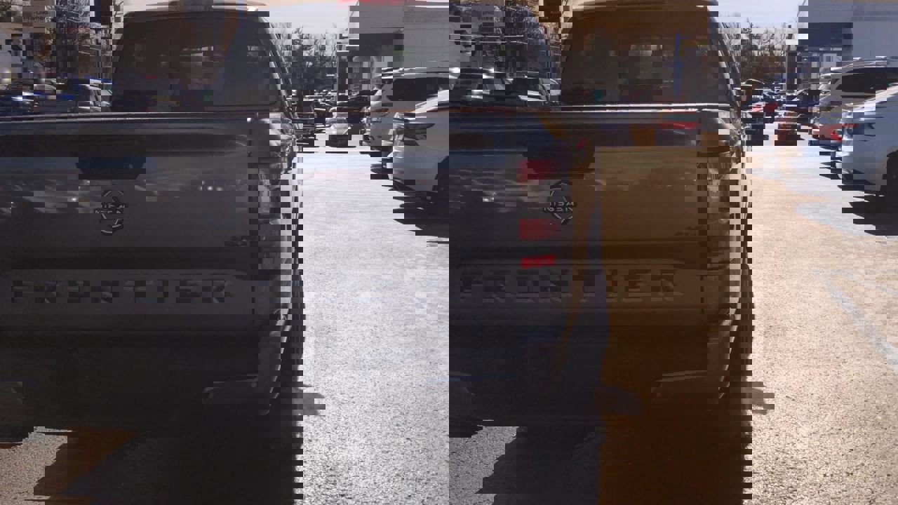 New 2026 Nissan Frontier SV w/ All-Weather Content Package image 7