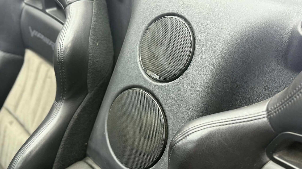 Used 2005 Dodge Viper SRT-10 image 35