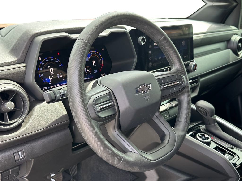 Used 2026 Chevrolet Colorado Trail Boss AWD/4WD image 11