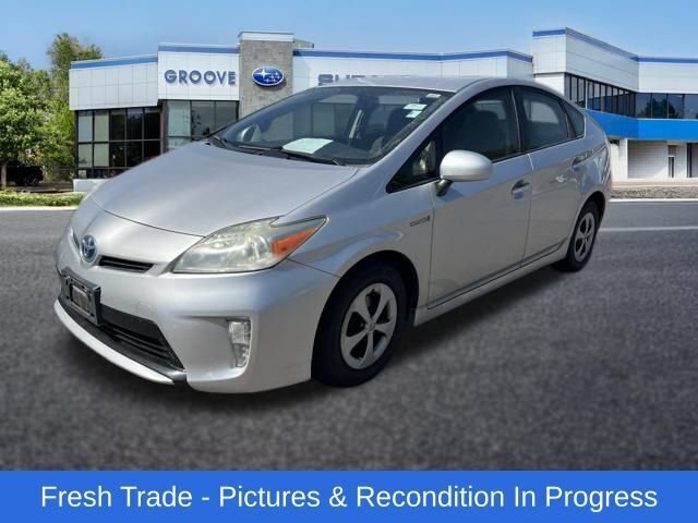 Used 2012 Toyota Prius Two FWD image 1
