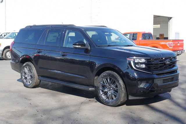 New 2026 Ford Expedition Max Platinum w/ Stealth Appearance Package image 9