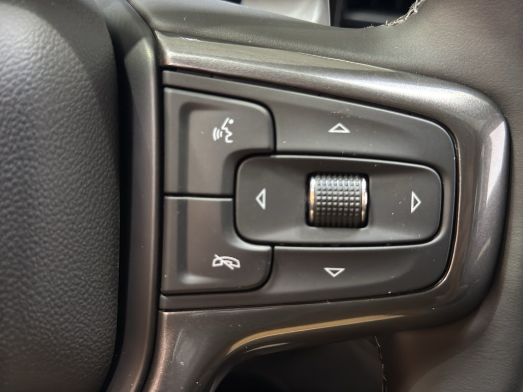 New 2026 Chevrolet Silverado 1500 ZR2 w/ LPO, Dark Essentials Package AWD/4WD image 30