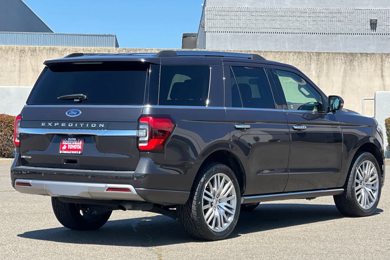 Used 2024 Ford Expedition Limited AWD/4WD video 2
