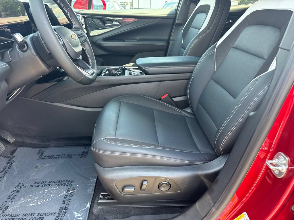 Used 2024 Chevrolet Blazer EV LT AWD/4WD image 10