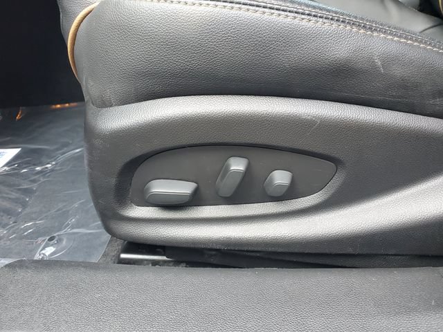 Used 2018 Chevrolet Impala Premier FWD image 22