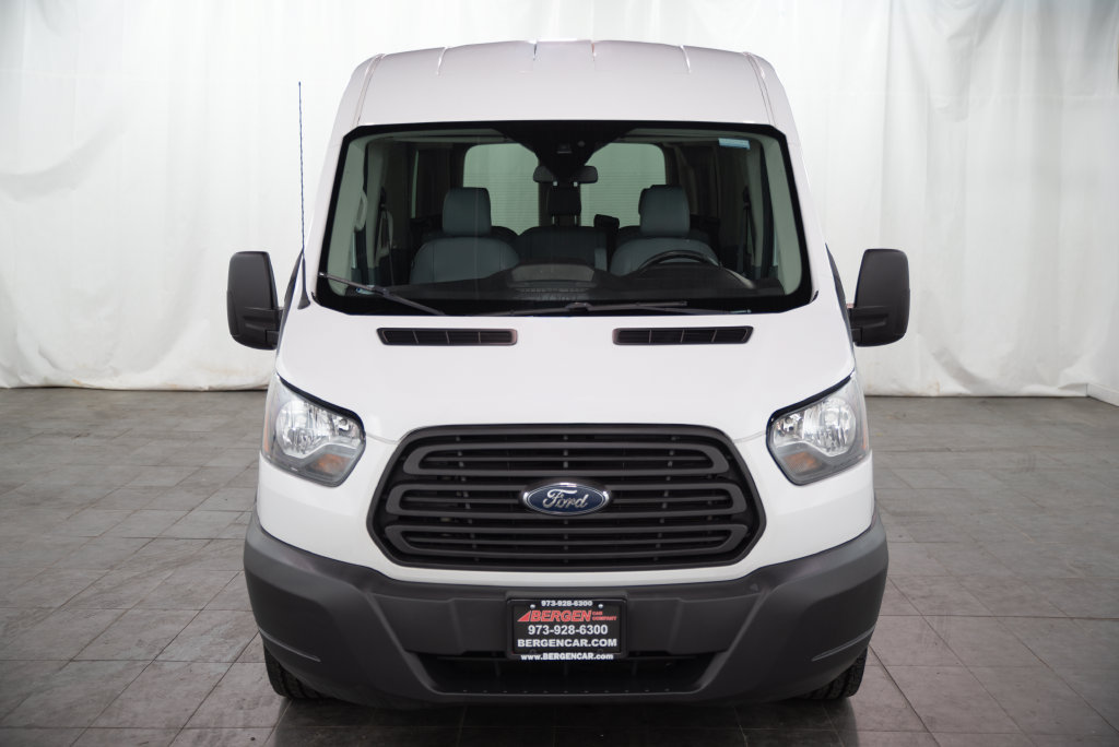 Used 2018 Ford Transit 150 XL RWD image 2