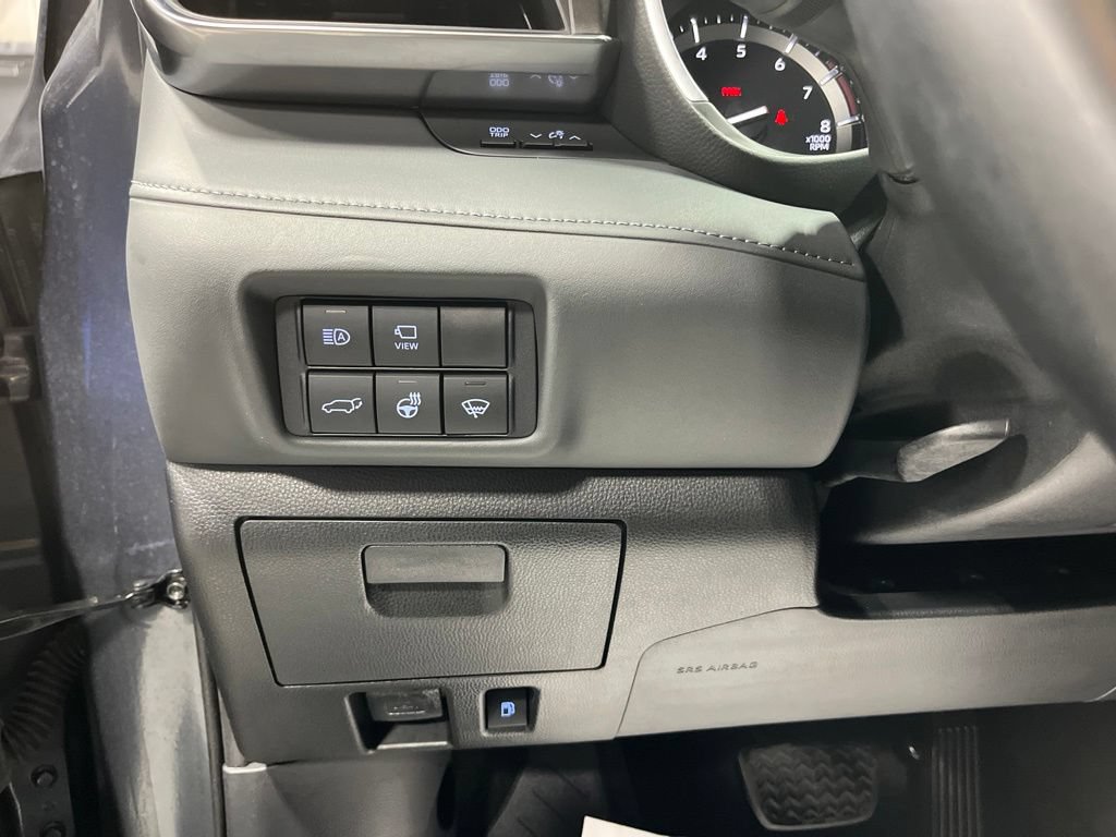 Used 2020 Toyota Highlander Limited AWD/4WD image 17