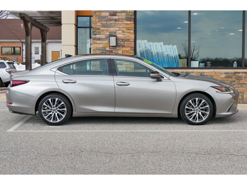 Used 2019 Lexus ES 350 image 2