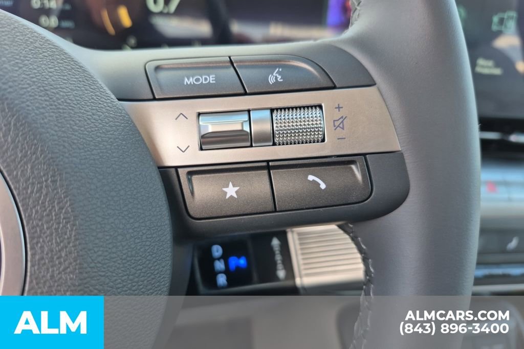 Used 2026 Hyundai Kona SEL Premium image 30