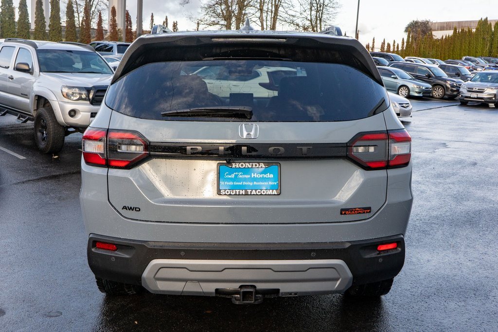 New 2025 Honda Pilot TrailSport image 7