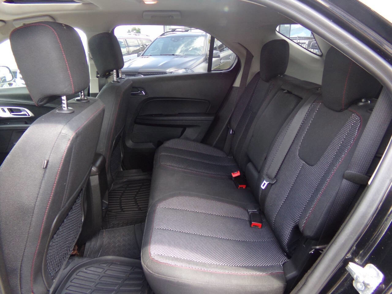 Used 2017 Chevrolet Equinox LT w/ Convenience Package image 10