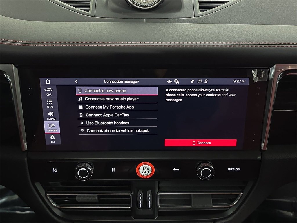 Used 2025 Porsche Macan image 17