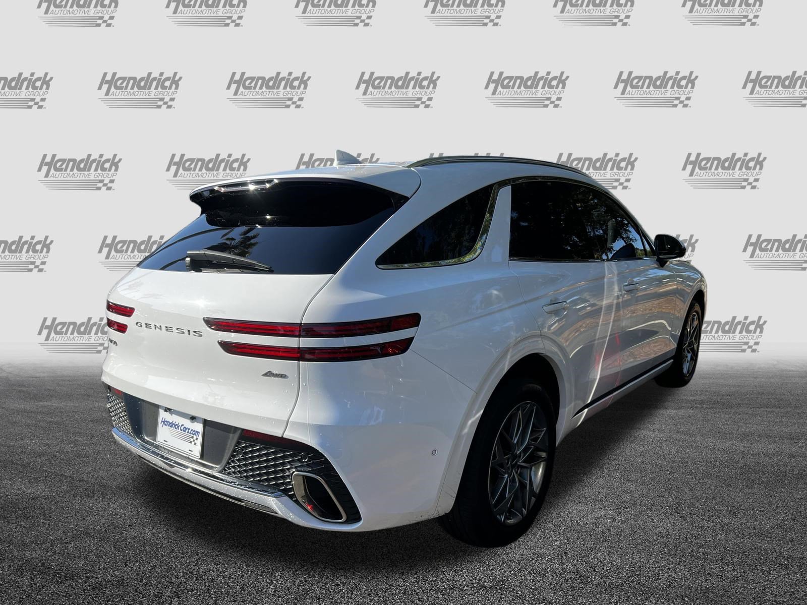 Used 2022 Genesis GV70 2.5T w/ Advanced Package image 9