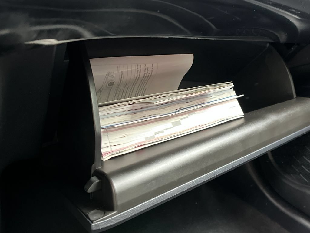 Certified 2021 Toyota Prius Prime LE FWD image 27
