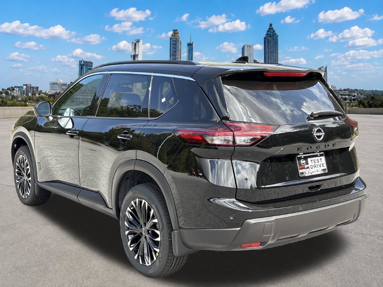 New 2027 Nissan Rogue Dark Armor FWD image 20