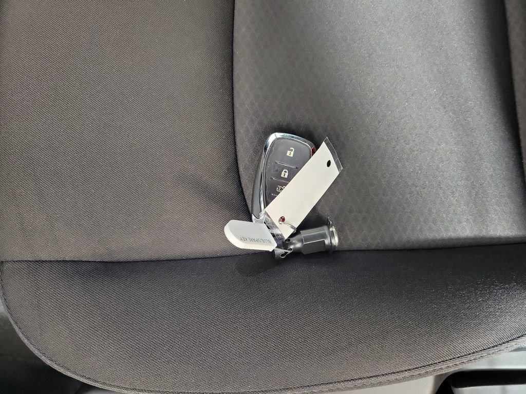 Used 2019 Chevrolet Malibu LS FWD image 25