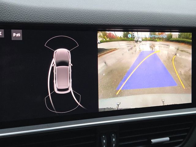 Used 2021 Porsche Cayenne image 33