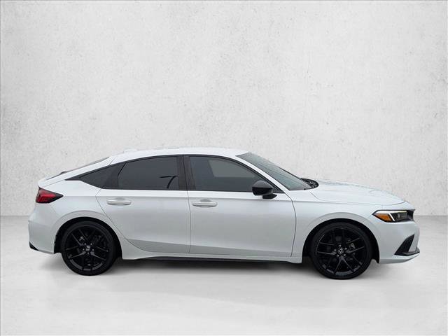 Used 2023 Honda Civic Sport image 4