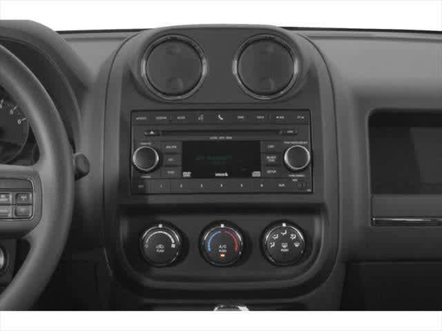 Used 2015 Jeep Patriot Sport w/ Power Value Group FWD image 7