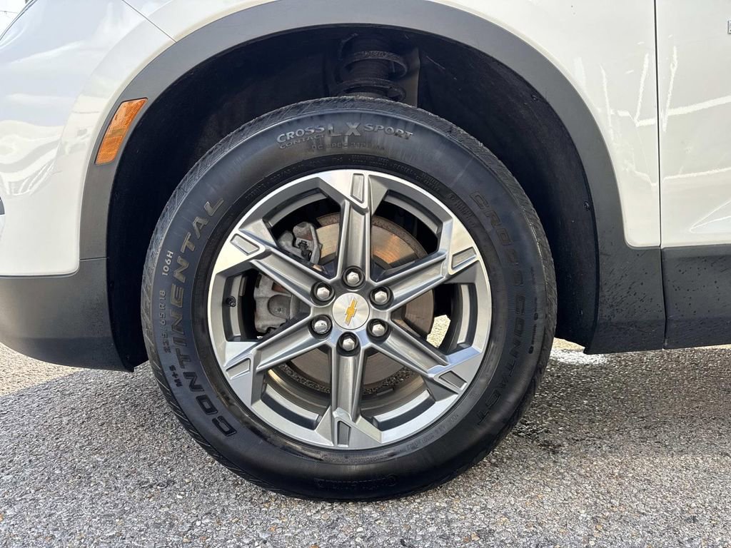 Certified 2023 Chevrolet Blazer LT w/ Convenience Package image 5