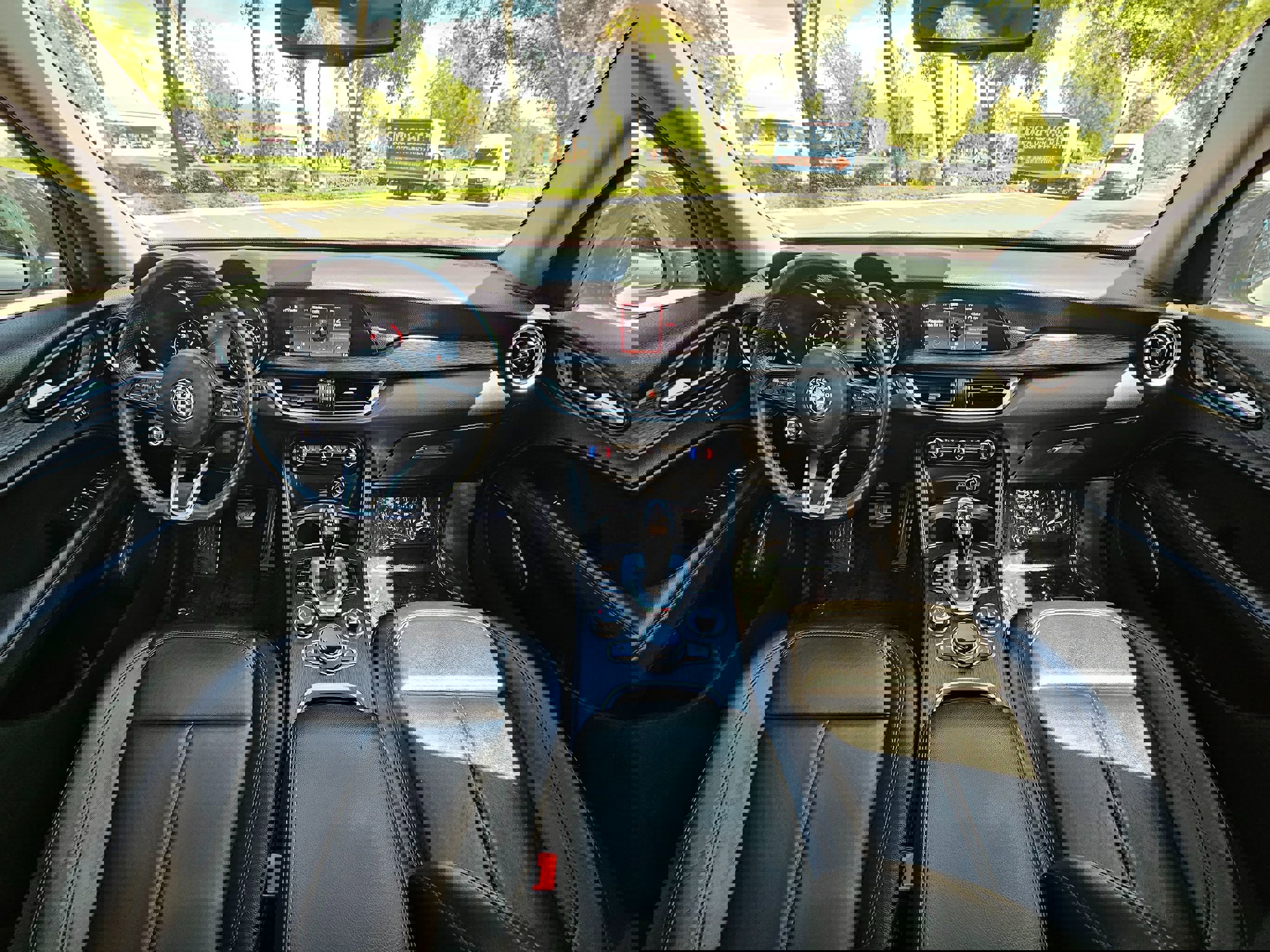 Used 2021 Alfa Romeo Stelvio Sprint w/ Nero Edizione image 18