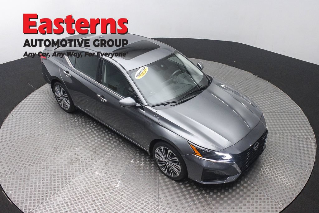 Used 2023 Nissan Altima 2.5 SL AWD/4WD image 3