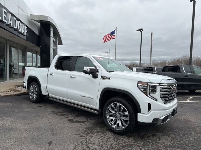 Used 2024 GMC Sierra 1500 Denali w/ Denali Reserve Package AWD/4WD image 7