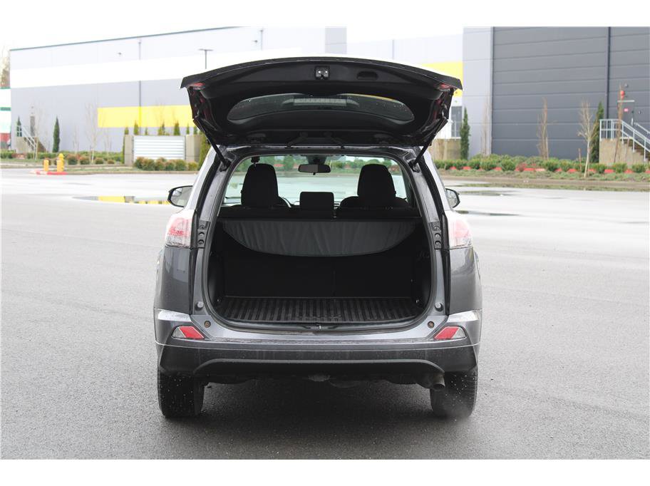 Used 2017 Toyota RAV4 LE w/ All Weather Liner Package image 31