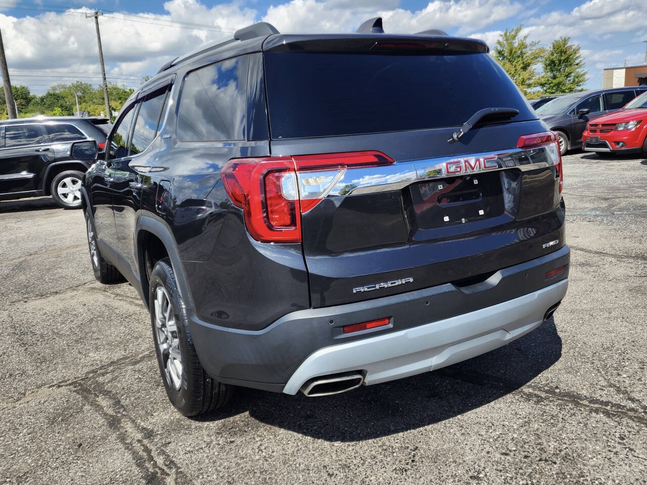 Used 2020 GMC Acadia SLE w/ Driver Convenience Package AWD/4WD image 5