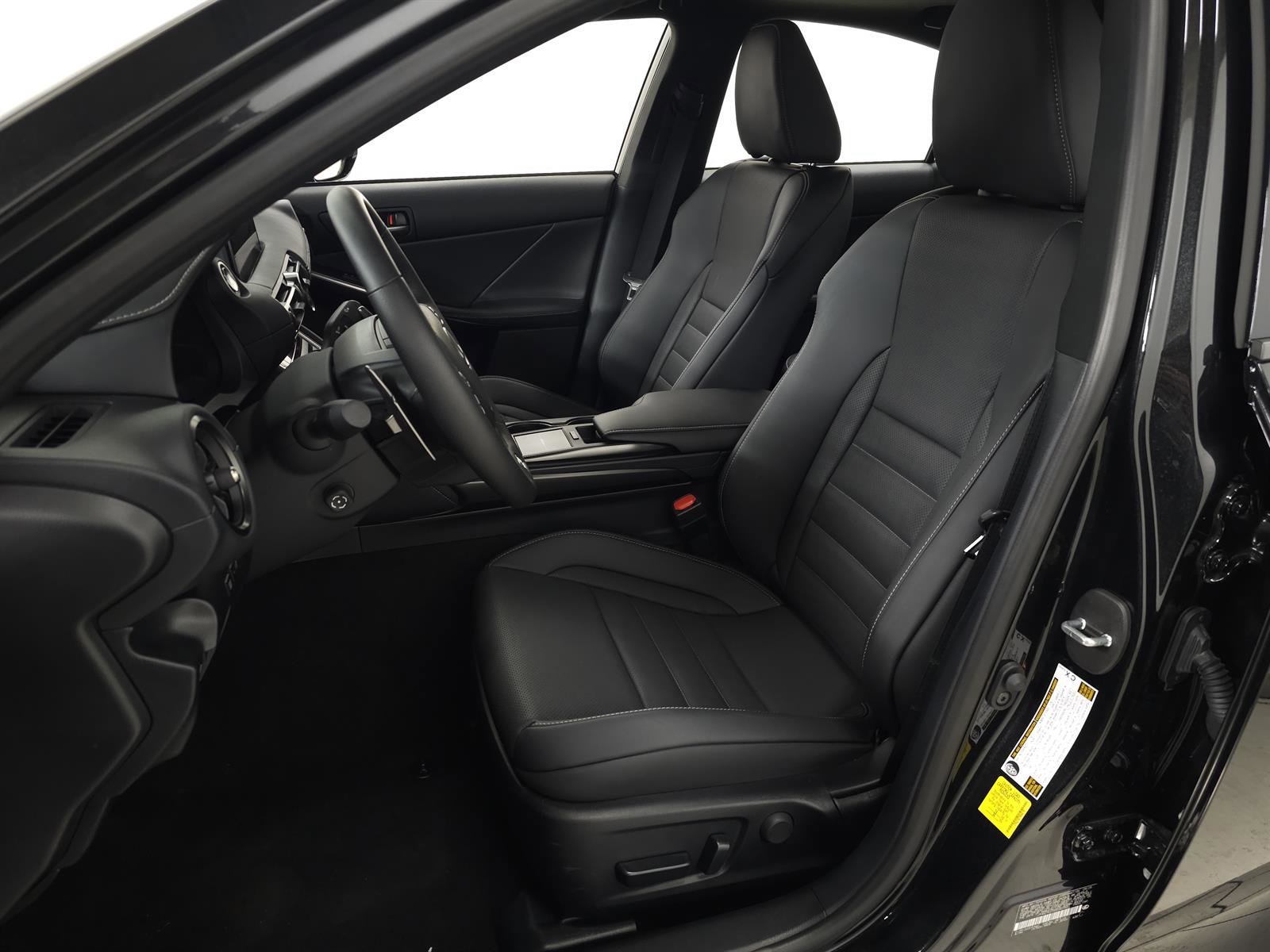 Used 2025 Lexus IS 350 F Sport image 15