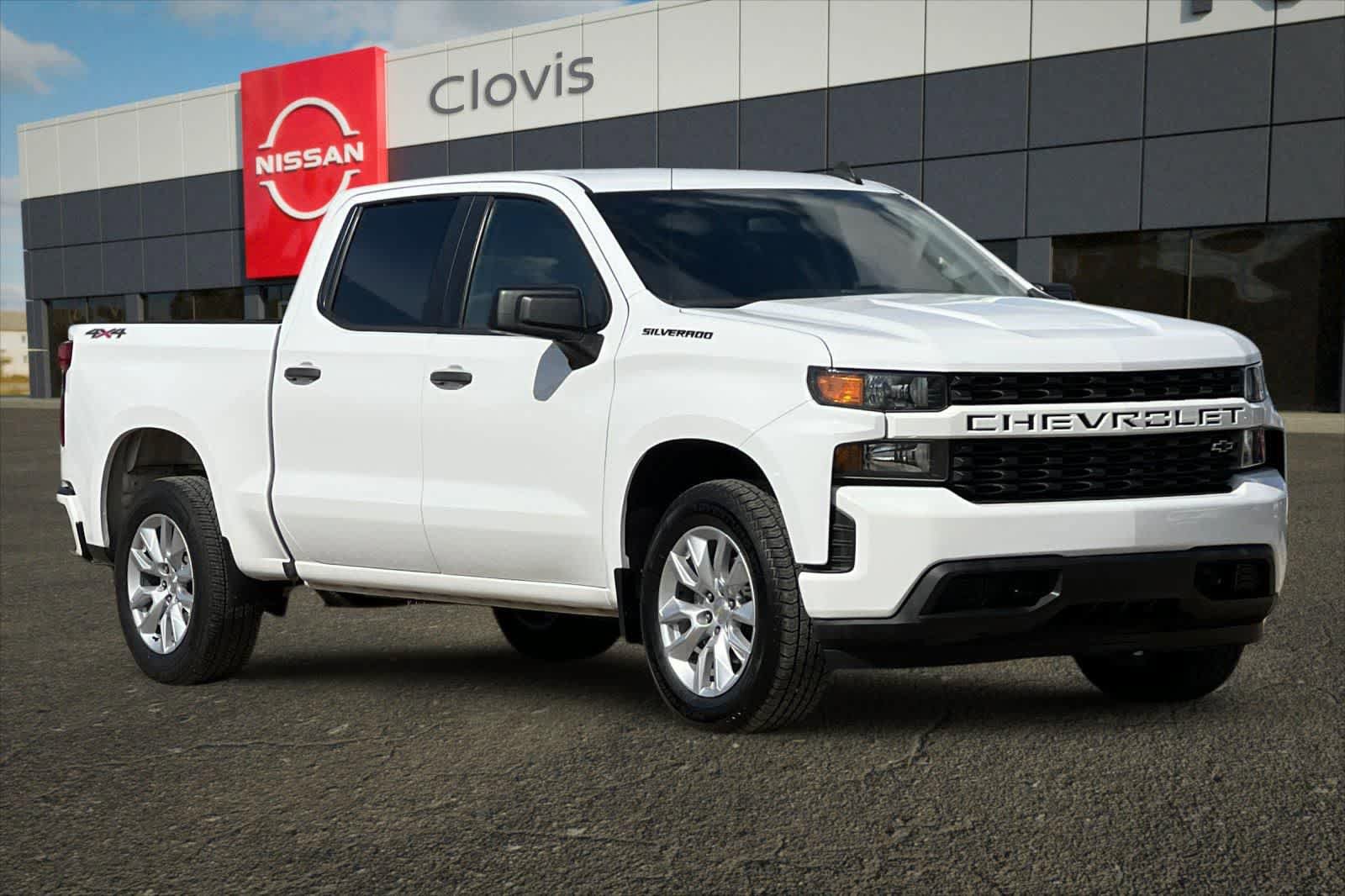 Used 2021 Chevrolet Silverado 1500 Custom w/ LPO, Dark Essentials Package AWD/4WD image 10