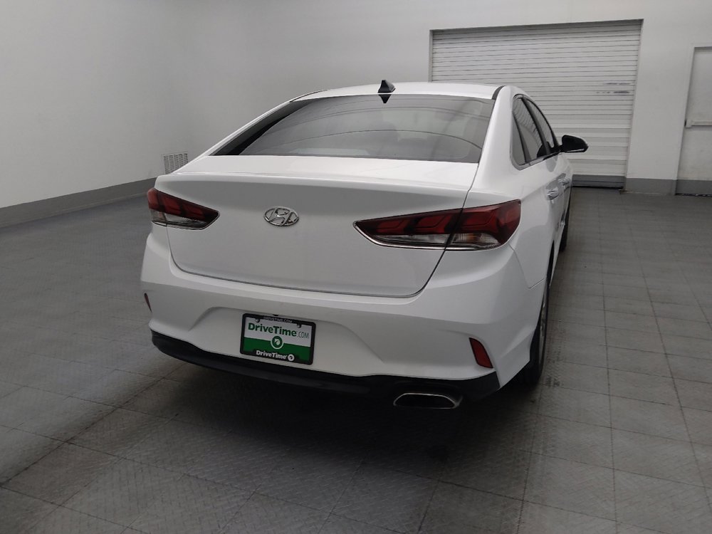 Used 2018 Hyundai Sonata SEL w/ Tech Package 02 FWD image 7