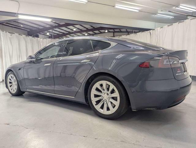 Used 2018 Tesla Model S 100D image 4