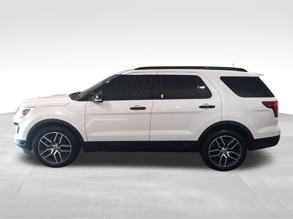 Used 2019 Ford Explorer Sport w/ Equipment Group 401A AWD/4WD image 2