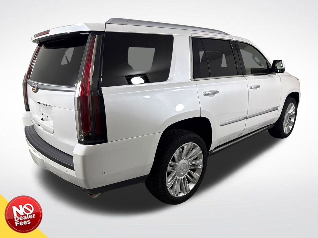 Used 2019 Cadillac Escalade Platinum AWD/4WD image 3