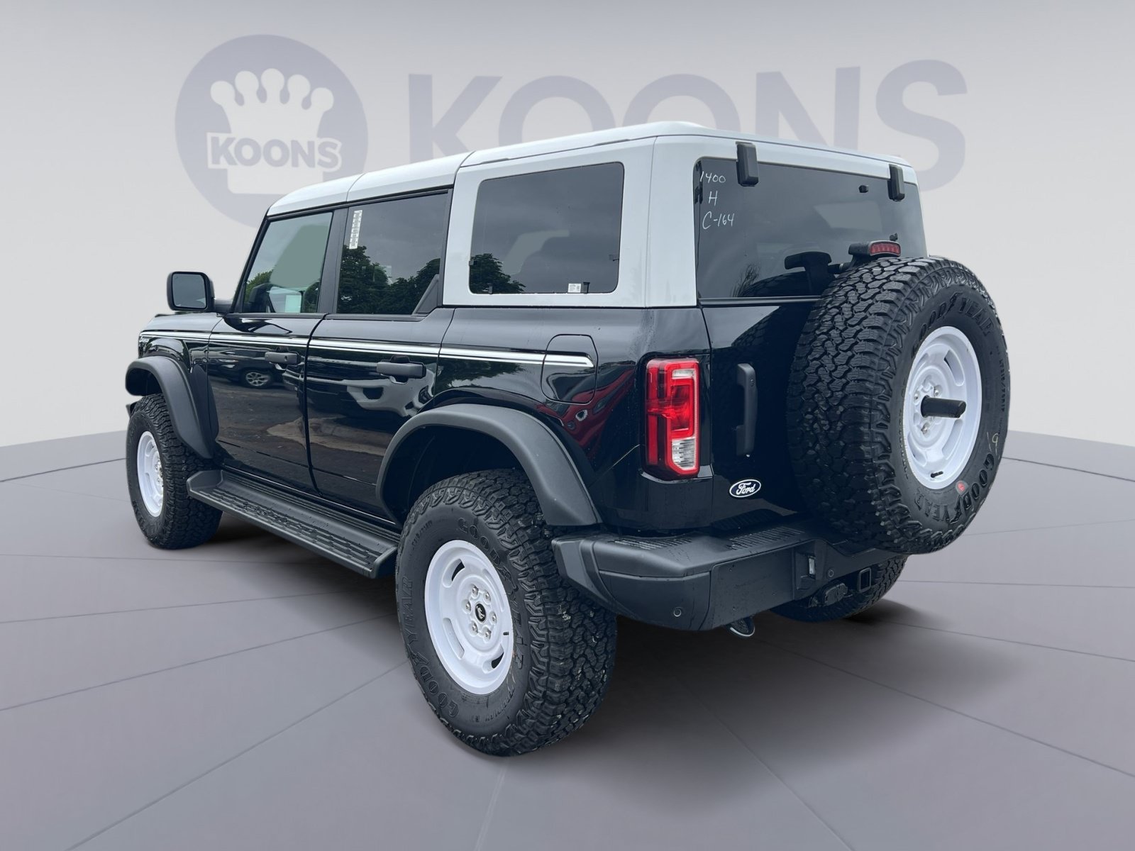 New 2026 Ford Bronco Heritage Edition AWD/4WD image 8