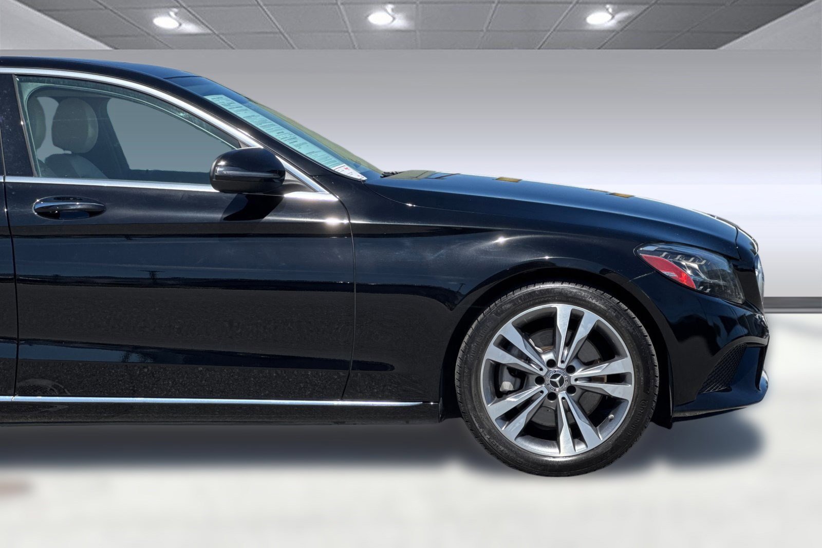 Used 2021 Mercedes-Benz C 300 Sedan image 34