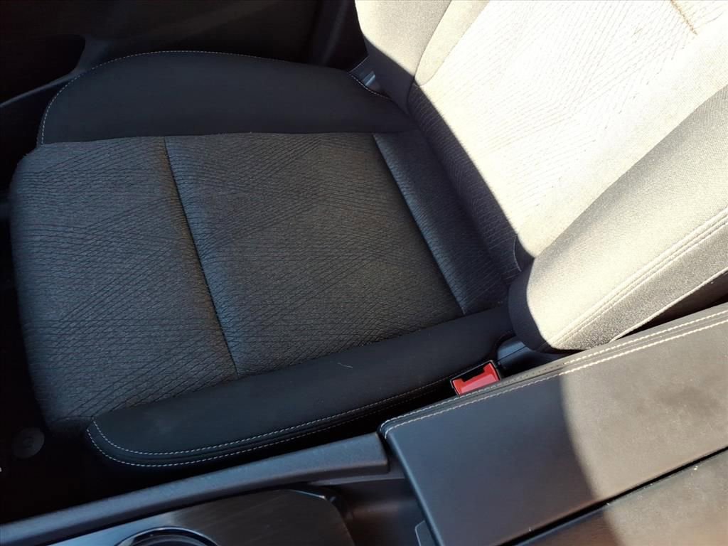 Used 2024 Nissan Rogue SV image 28