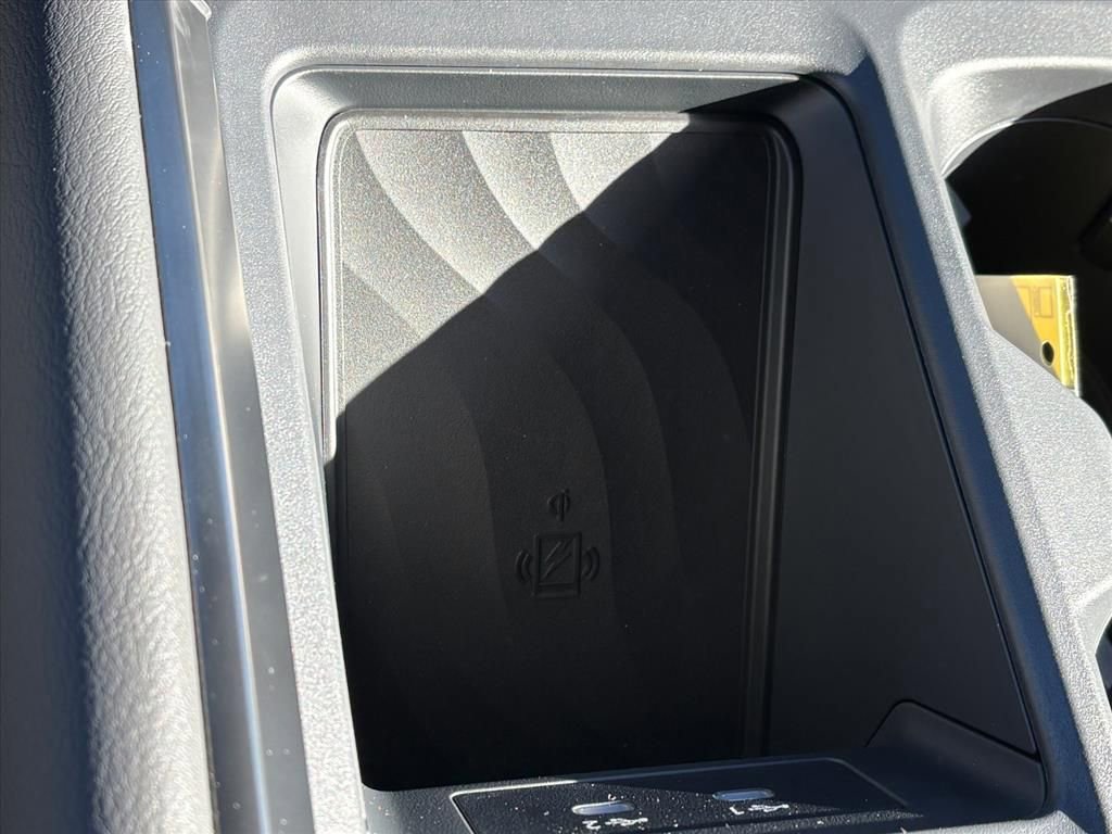 New 2026 Nissan Armada PRO-4X w/ Captain's Chari Seat Package image 17