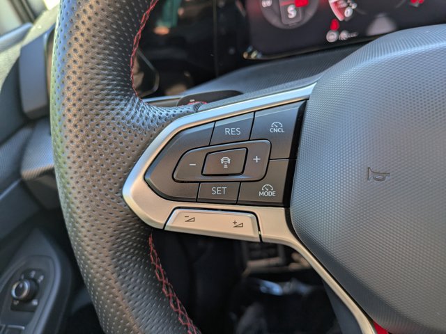 Used 2025 Volkswagen GTI Autobahn FWD image 22