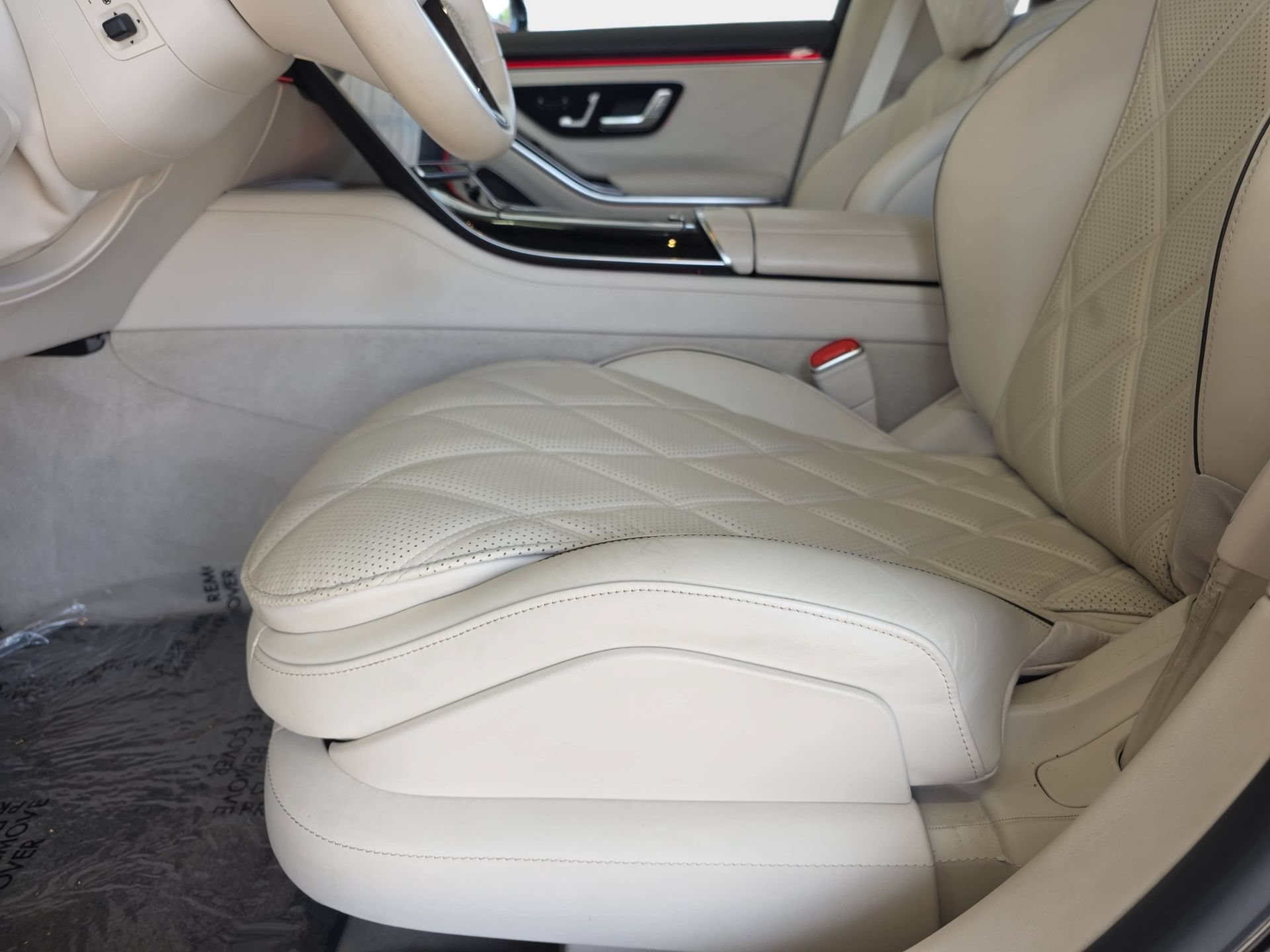 Certified 2023 Mercedes-Benz Maybach S 680 4MATIC image 28