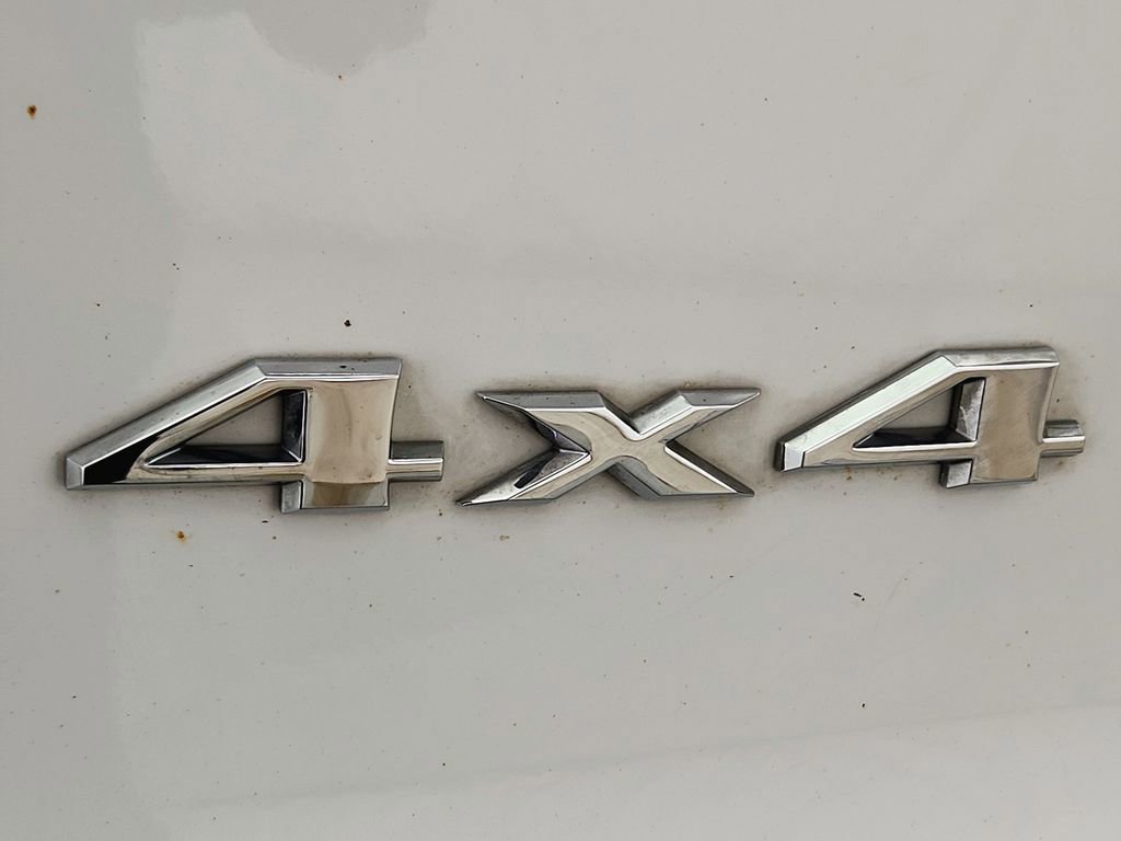 Used 2020 Jeep Cherokee Latitude Plus w/ Cold Weather Group image 34