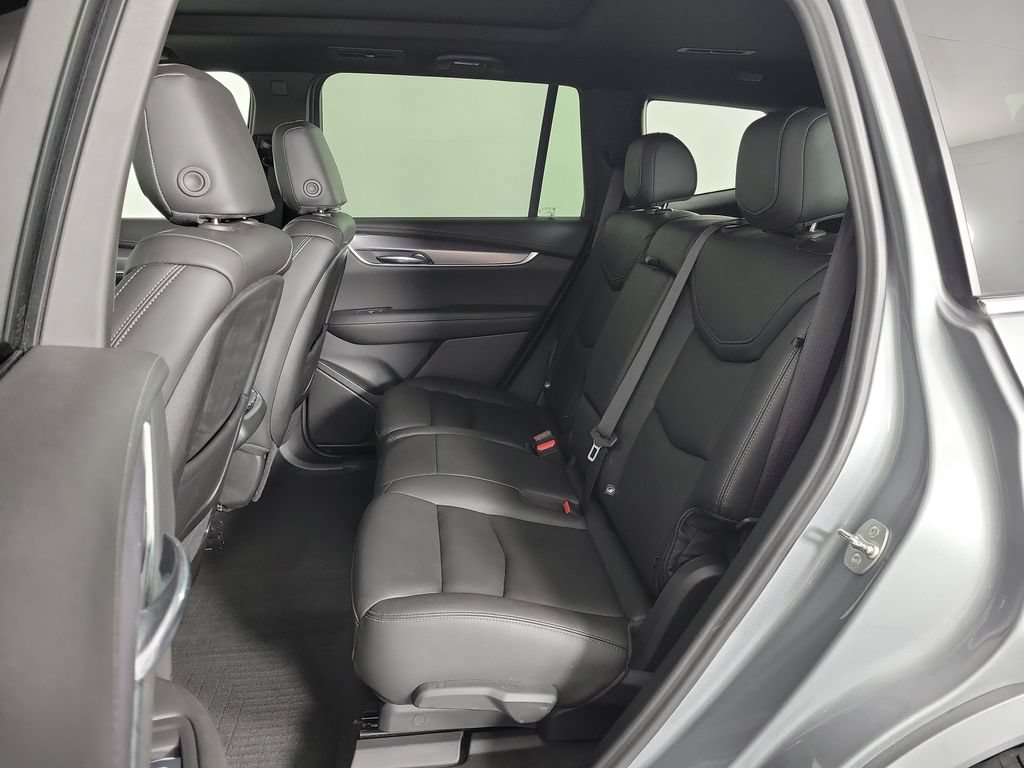 Certified 2024 Cadillac XT6 Luxury w/ LPO, Floor Liner Package FWD image 11