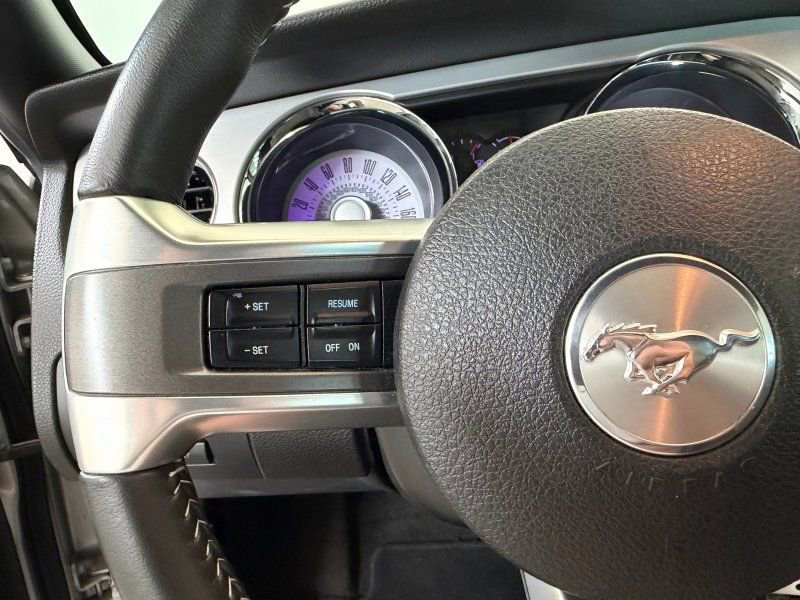 Used 2012 Ford Mustang Premium RWD image 19