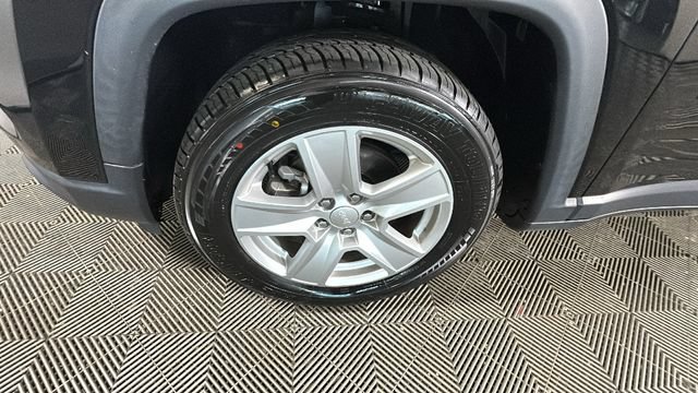Used 2022 Jeep Compass Latitude FWD image 9