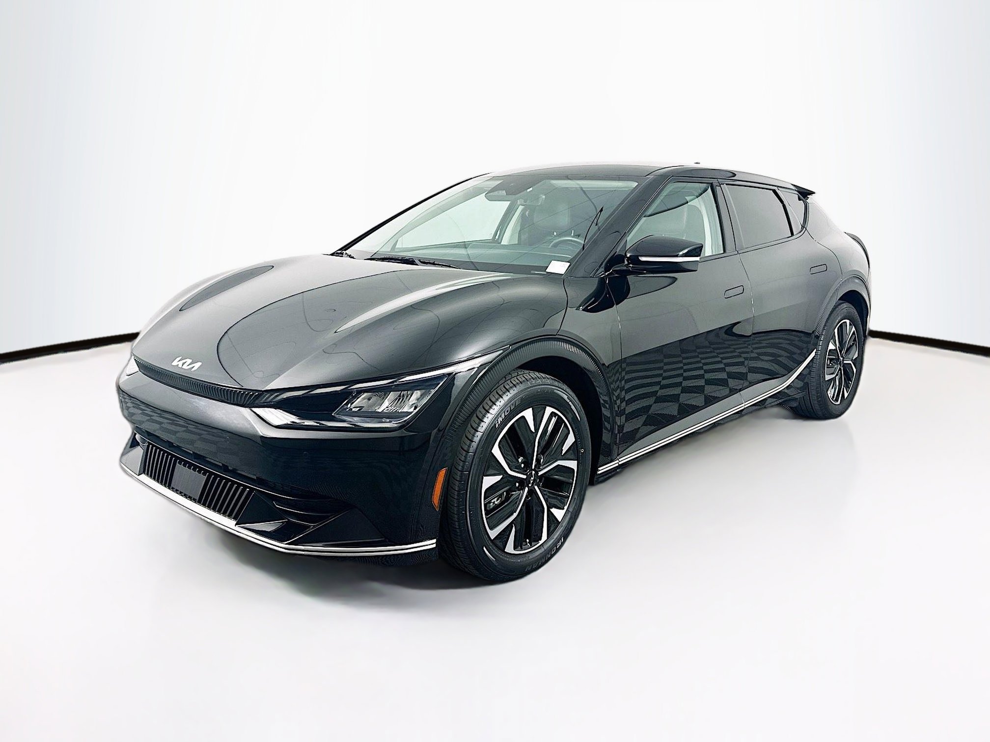 Used 2024 Kia EV6 Wind RWD image 3