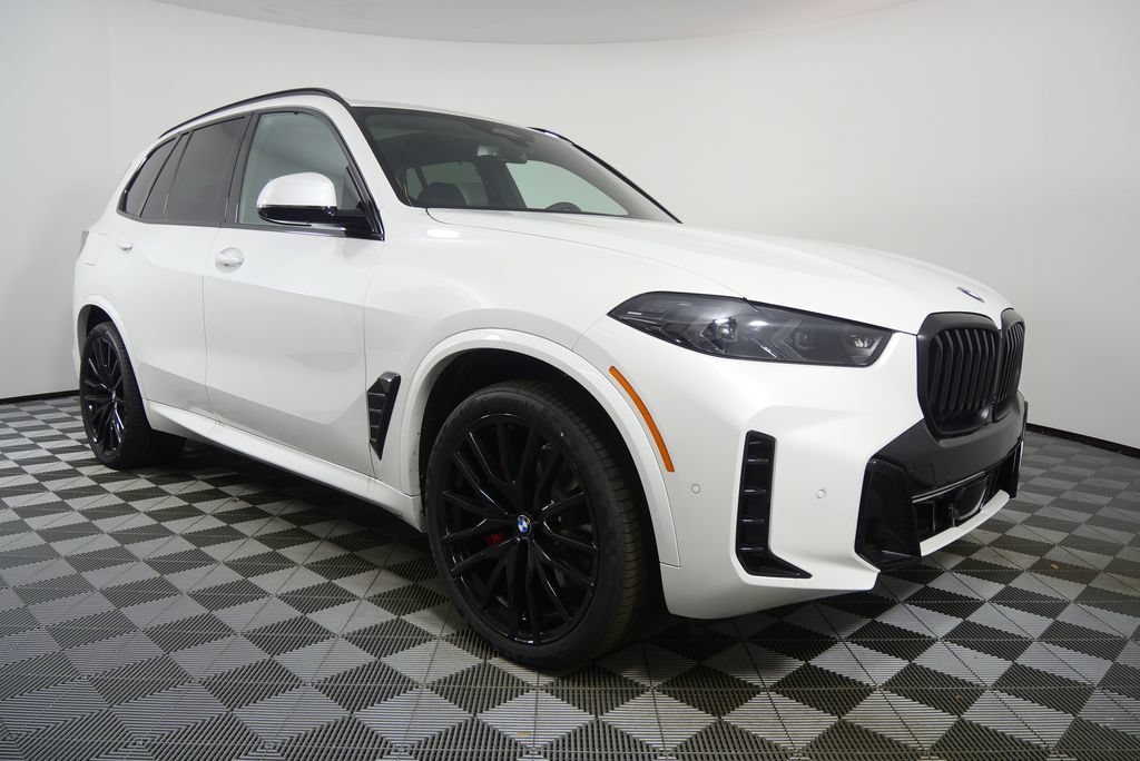 Used 2026 BMW X5 xDrive40i w/ M Sport Package AWD/4WD image 8