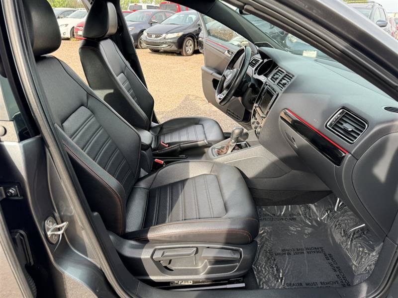 Used 2017 Volkswagen Jetta GLI FWD image 12