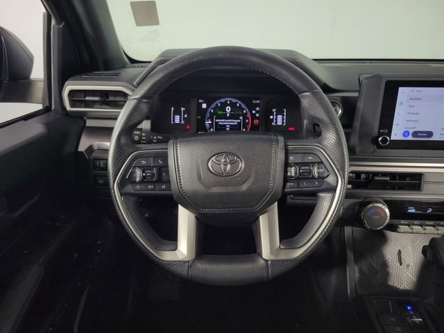 Used 2025 Toyota 4Runner SR5 image 21